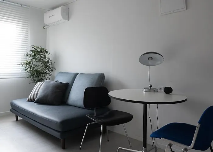 서울역 2분거리, 클레어맨션 Apartamento Seúl